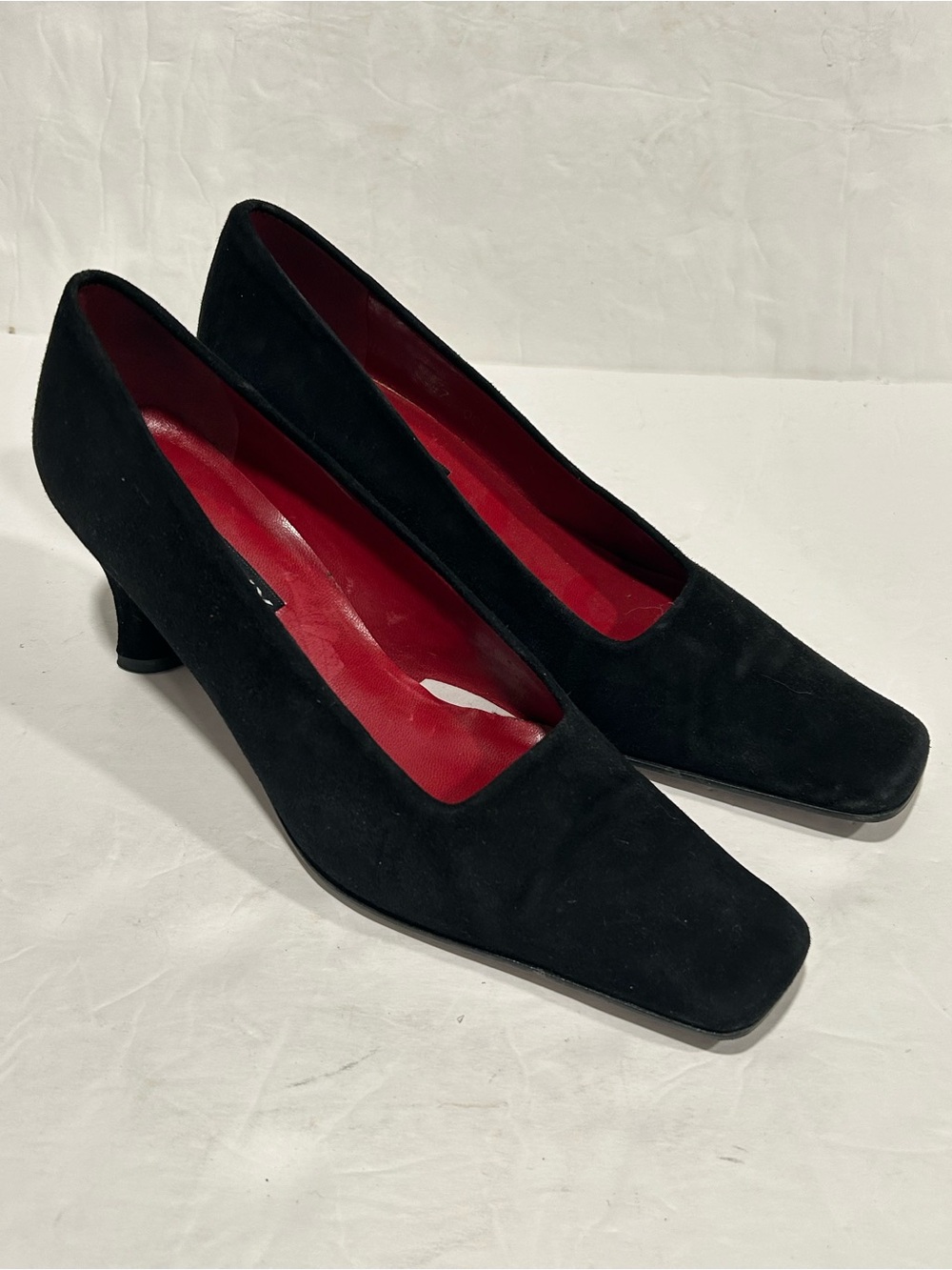 Proxy Black Suede Square Toe Pumps Block Heel Made in Spain Vintage 90s Y2K